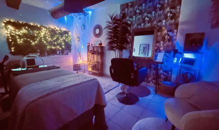 Belle Rêveuse - Head Spa Massage Crânien Ayurvédique  : Coiffeur à Eyragues
