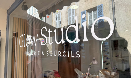 GLOW STUDIO : Manucure à Issoire