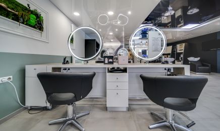 Face a face : Coiffeur à Limoux