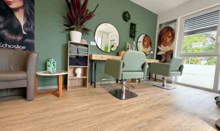 Julias Haarstube 2.0: Kosmetikstudio in Waldalgesheim