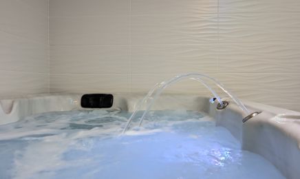 Bella Spa : Institut de beauté à Gonnehem