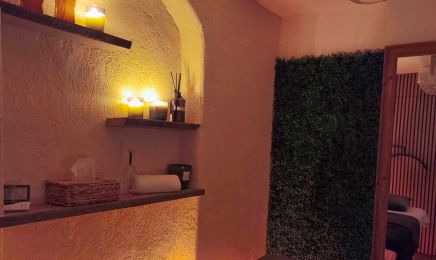 HAMMAM LA PALMERAIE : Manucure à Roanne