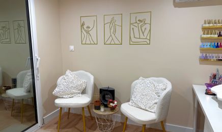 Glam & or : Coiffeur à Poulx