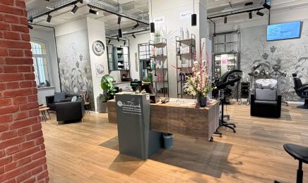 Schneidewerk Eisenach Inhaber Manfred Rißen: Friseur in Eisenach
