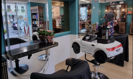 Hair Luxury Friseur: Barbershop in Finsterwalde