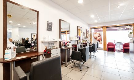 Anthony Bouillot charmeil  : Coiffeur à Charmeil