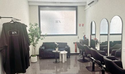 HN Coiffure  : Coiffeur à Toulon