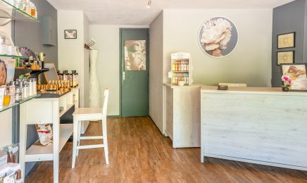 institut eyzies zen : Manucure à Les Eyzies