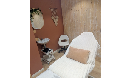 Nails and Beauty Concept & Encre Beauté : Coiffeur à Gondecourt