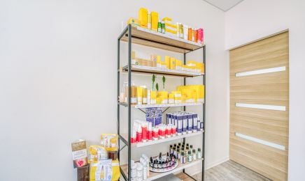 AURELIE ESTHETIK : Manucure à Sainte-Livrade-sur-Lot