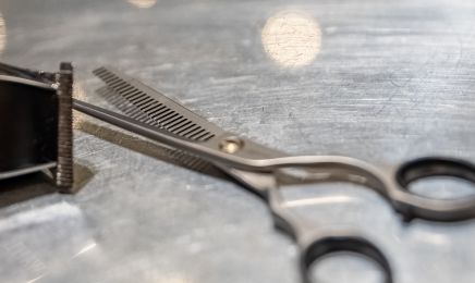 LE SALON BY JUSTINE  : Coiffeur à La Grande-Motte