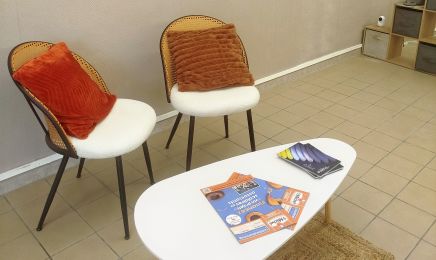 L'Instant Beauté By Whitney : Manucure à Villefagnan