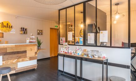 L'Autre Institut de Beauté by Princ'ESS : Manucure à Bordeaux