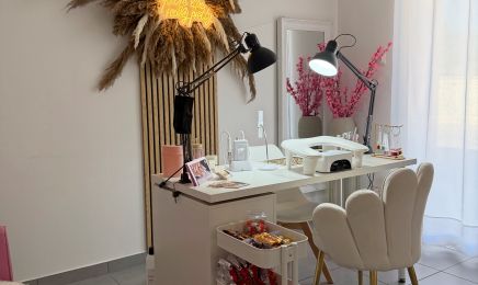    Bloomy Nail Studio : Manucure à Villette-d'Anthon