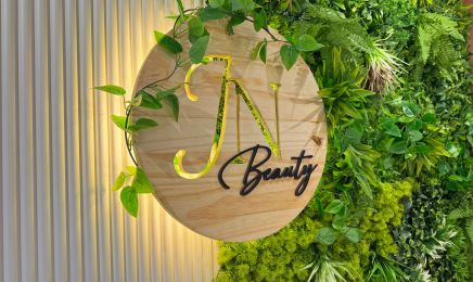 Just’in Nails & Beauty : Institut de beauté à Maidières