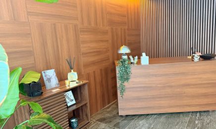 Maison JL - Soins & Technologie : Manucure à Bordeaux