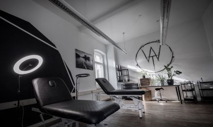 Windstill Tattoo: Tattoo-Künstler in Bramsche