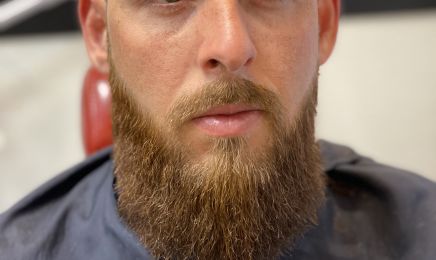Masculin Coiffeur Barbier  : Institut de beauté à Marseille