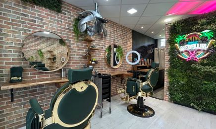 Medellin Style Barbershop : Barbier à Annecy