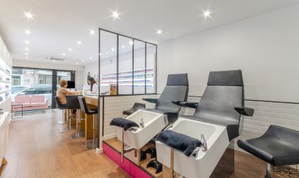 Khroma Nail Bar - Marseille 8e : Manucure à Marseille