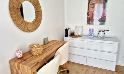 Atelier beauté Caroline : Institut de beauté à Rousset