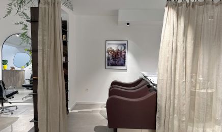 A.B STUDIO : Coiffeur à Forest