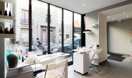 Natural Beauty  : Manucure à Aubervilliers
