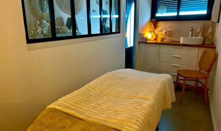 Tiffaine - Au fil du soin : Institut de beauté à Mérignac