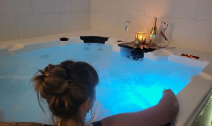 Clin d'Oeil Centre Esthétique Institut Beauté Soin Corps Balnéo UV : Spa à Oloron-Sainte-Marie