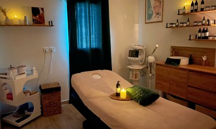 Naturellement Lily  : Manucure à Ondes