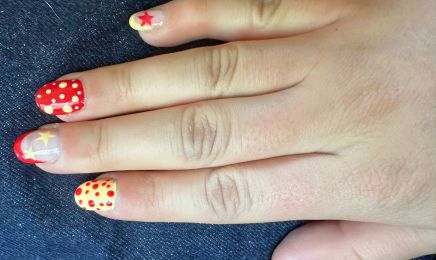 Lyly nails : Manucure à Magnieu