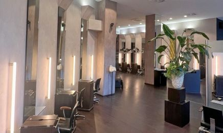 Trostdorf Frisuren : Kosmetikstudio in Leipzig