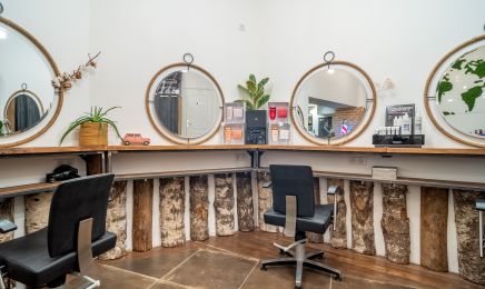 INSPIRATION BY SLIMANE espace coiffure : Coiffeur à Aix-en-Provence