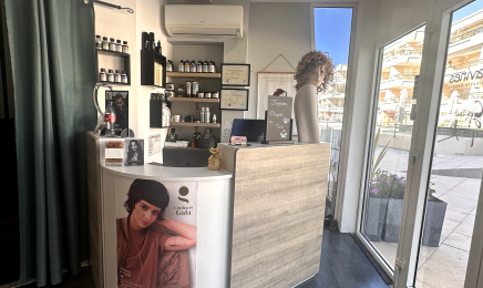 Hair by Léana  : Coiffeur à Sète