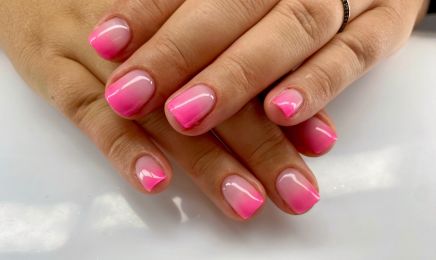 Iris Nails Colors : Coiffeur à Lavernose-Lacasse