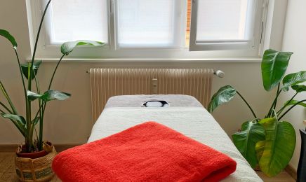 Détente Éclairée - Massages et soins bien-être : Institut de beauté à Dijon