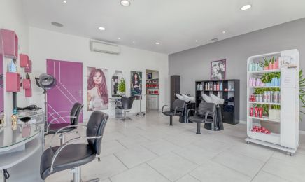 NLM Coiffure : Coiffeur à Angliers