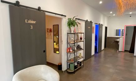 AJ Institut  - Centre de bronzage, hammam, ongles, cils et sourcils : Spa à Perpignan