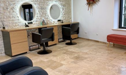 Le Salon de Manon : Coiffeur à La Faye