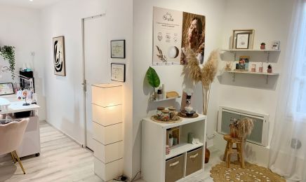 Adé Beauté : Manucure à Villiers-Saint-Georges