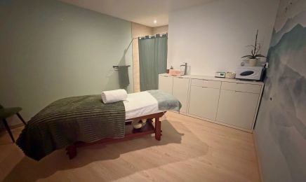 A.L.B.A BEAUTE : Manucure à Pleine Fougères 