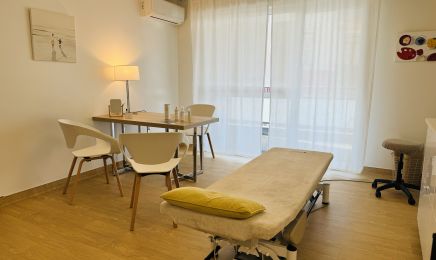 Anne-Charlotte WIKTOR - Fanny LOIZON. Ostéopathes : Institut de beauté à Besançon