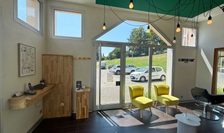 Le Salon - Tresserve  : Coiffeur à Tresserve