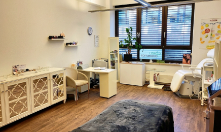 aybeau cosmetics: Kosmetikstudio in Hamburg