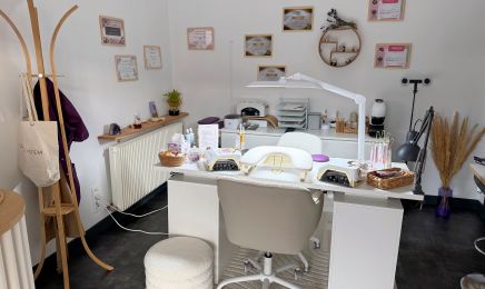 L’atelier d’Art By M : Manucure à Art-sur-Meurthe