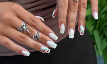 Mina Beauty - Ongles&Cils  : Manucure à Brest