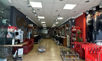 The One Barbershop: Kosmetikstudio in Bergisch Gladbach