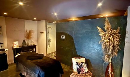 Zoëlys - Institut de Beauté : Manucure à Saint-Georges-sur-Loire