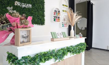 Institut DR GLAM : Manucure à Abbeville