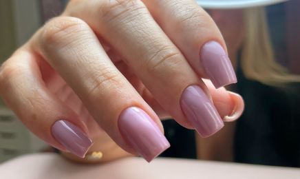 SHIINY NAILS : Manucure à Mauchamps